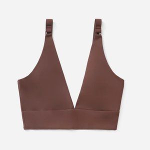 Everlane "The Invisible Bra"
